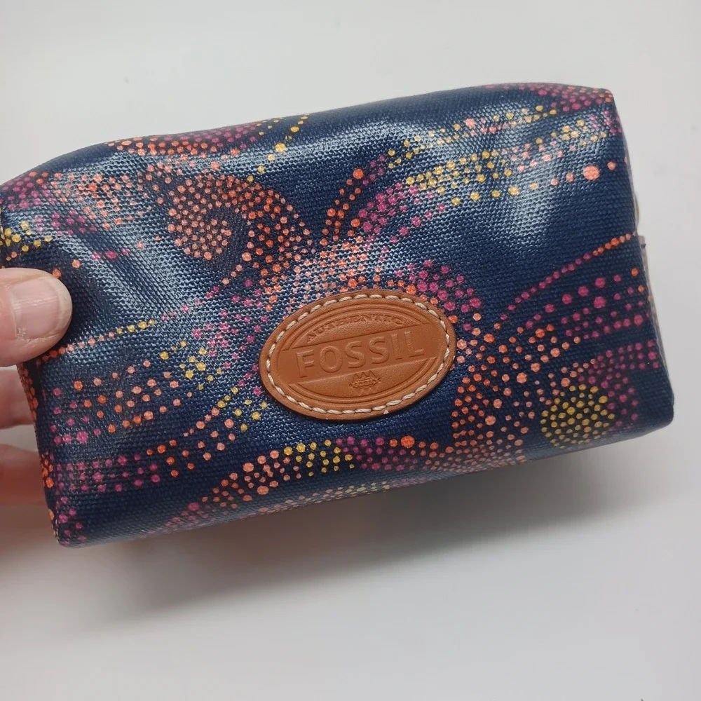 Fossil Blue Dot Swirl Coated Canvas Small Makeup Pouch Coin Bag Brass Ring Pull